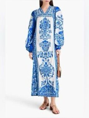 Farm Rio Delicate Tapestry Blue Off White Maxi Dress Long Sleeve Size M NWT